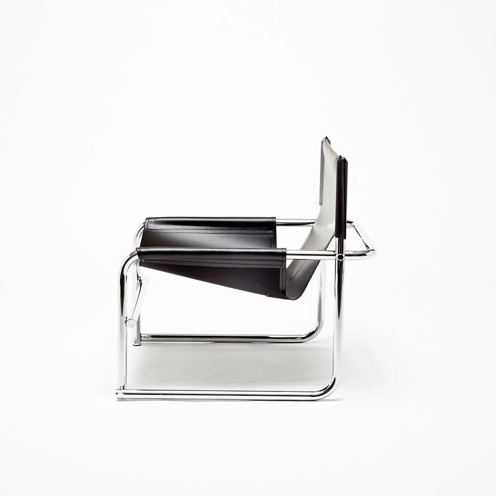 OMK1965 – T-1 Chair - Black