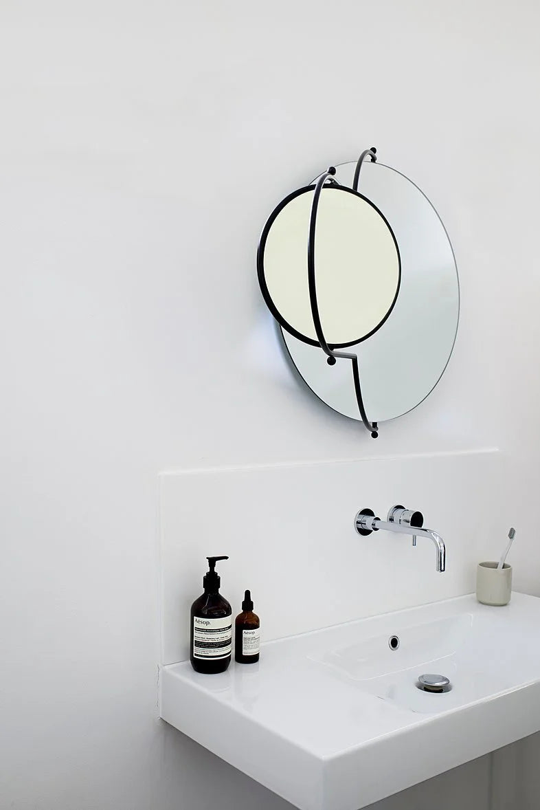 OMK1965 – Orbit Mirror Chrome