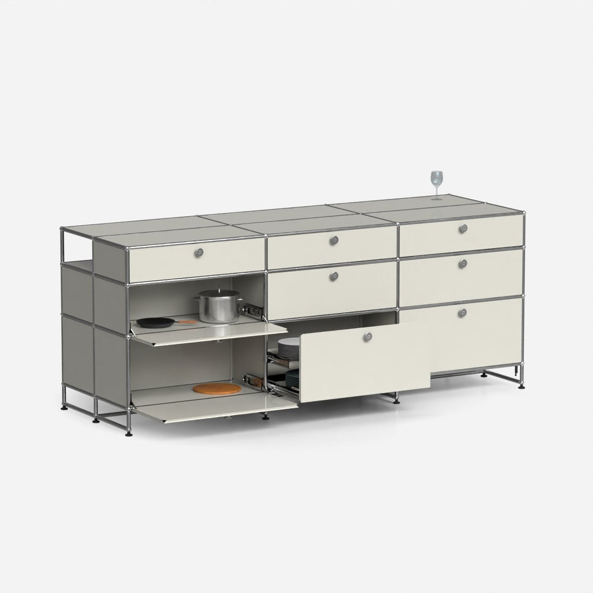 USM – USM Haller Kitchen Island