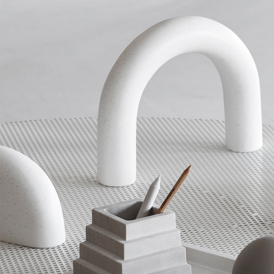 Kristina Dam – Cupola Sculpture Off-White