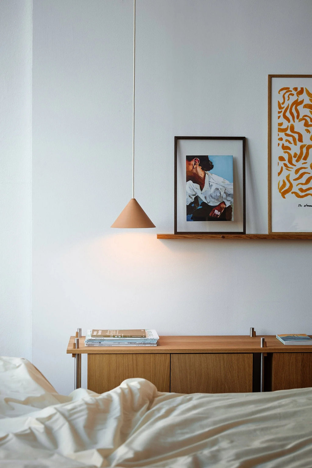MOEBE – Ceramic Cone Pendant