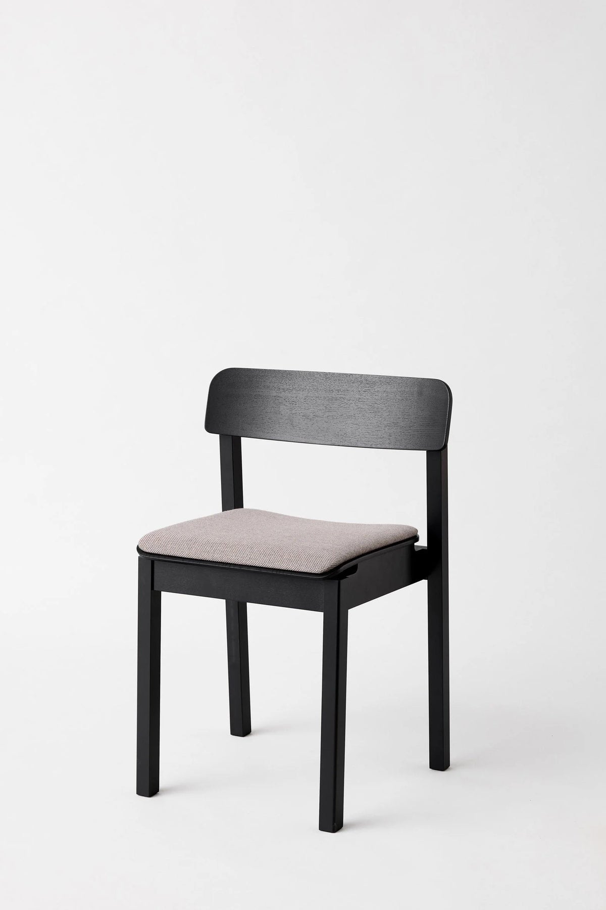 MOEBE – Everyday Chair
