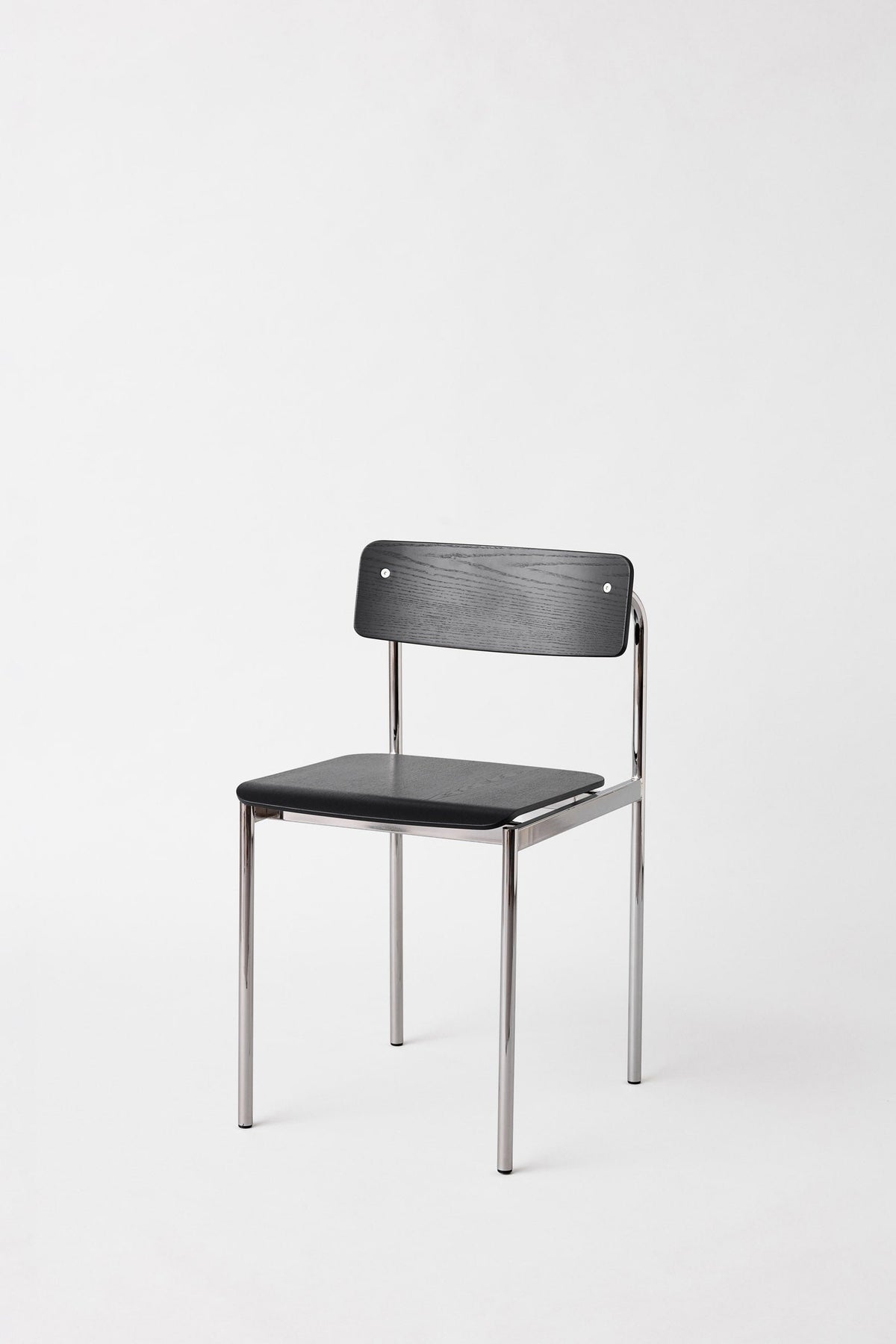MOEBE – Offset Chair