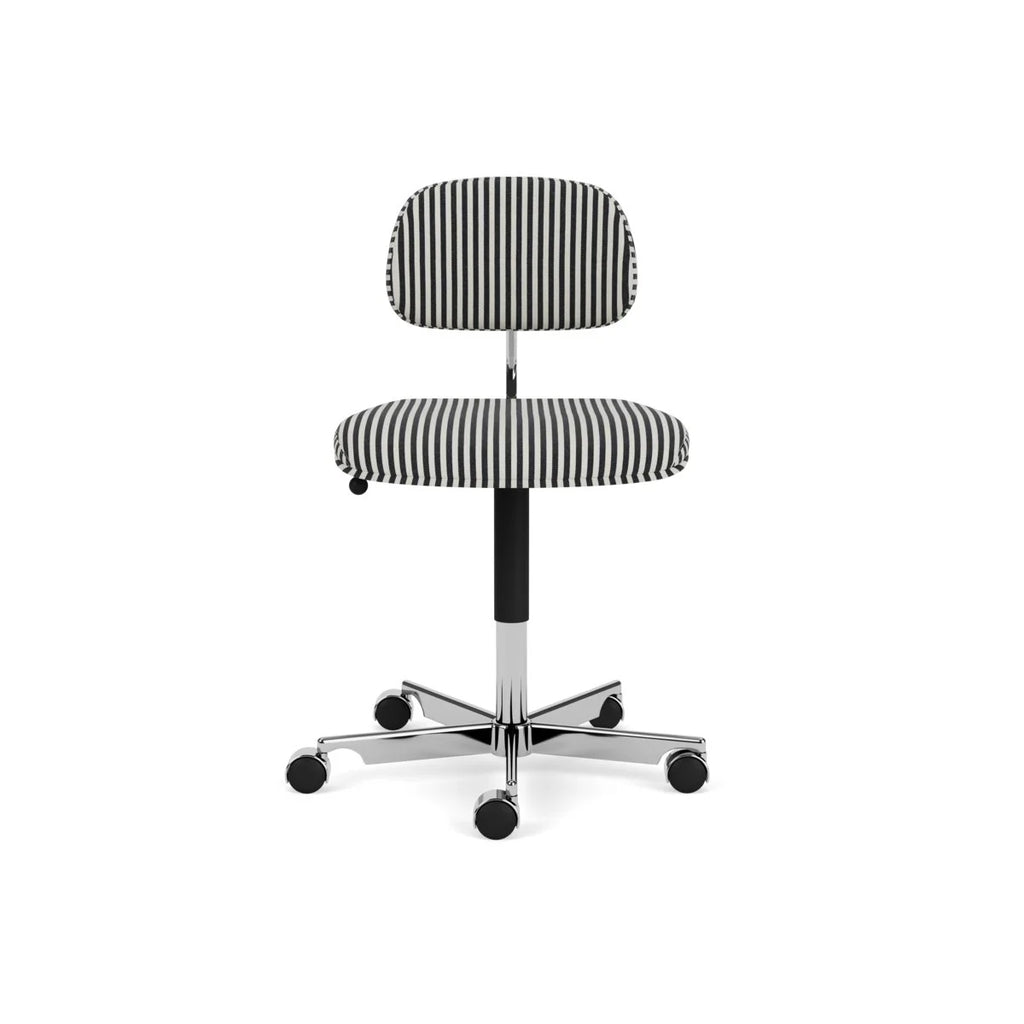 Montana – Montana_Kevi_2534U_OfficeChair_Mads Nørgaard_Upholstery_45P Polished Aluminium_Frame