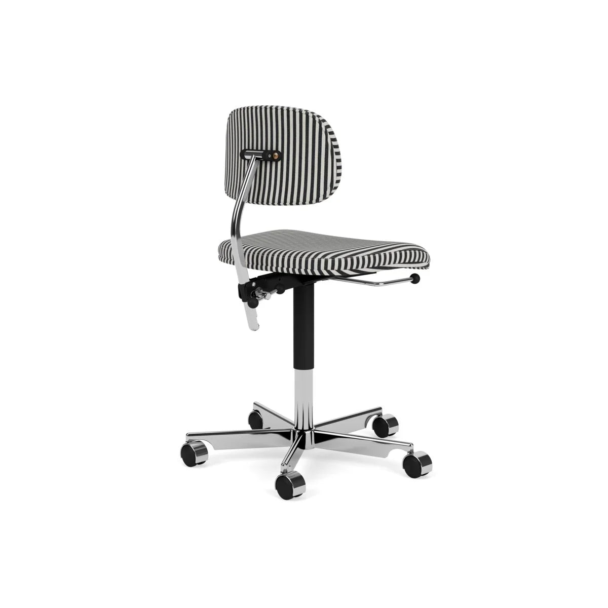 Montana – Montana_Kevi_2534U_OfficeChair_Mads Nørgaard_Upholstery_45P Polished Aluminium_Frame