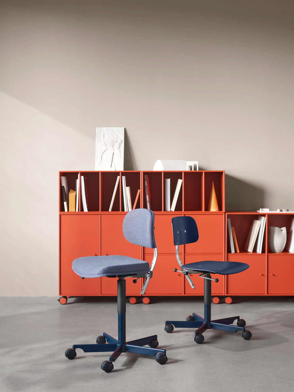 Montana – Montana_Kevi_2534U_OfficeChair_Hallingdal 200_Upholstery_Hokkaido_Frame