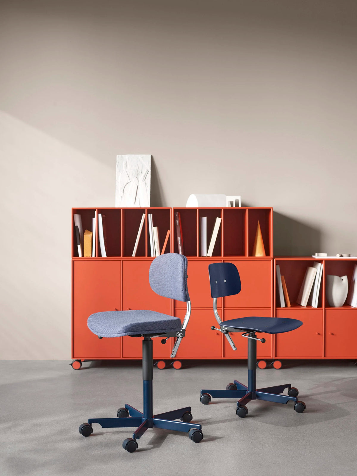 Montana – Montana_Kevi_2534U_OfficeChair_Hallingdal 200_Upholstery_Hokkaido_Frame