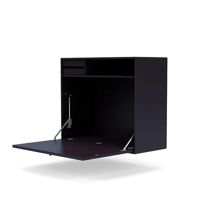 Montana – Studio secretary