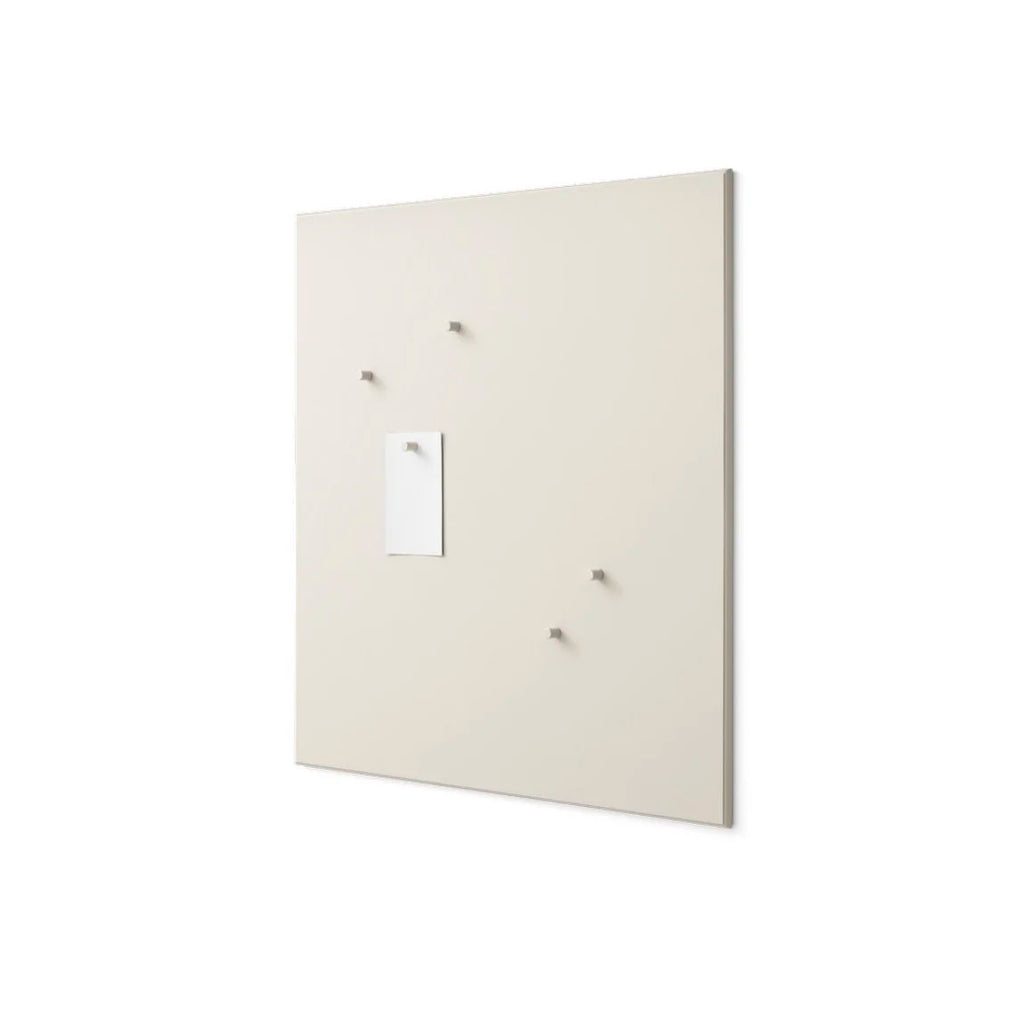 Montana – Noticeboard – BM1212