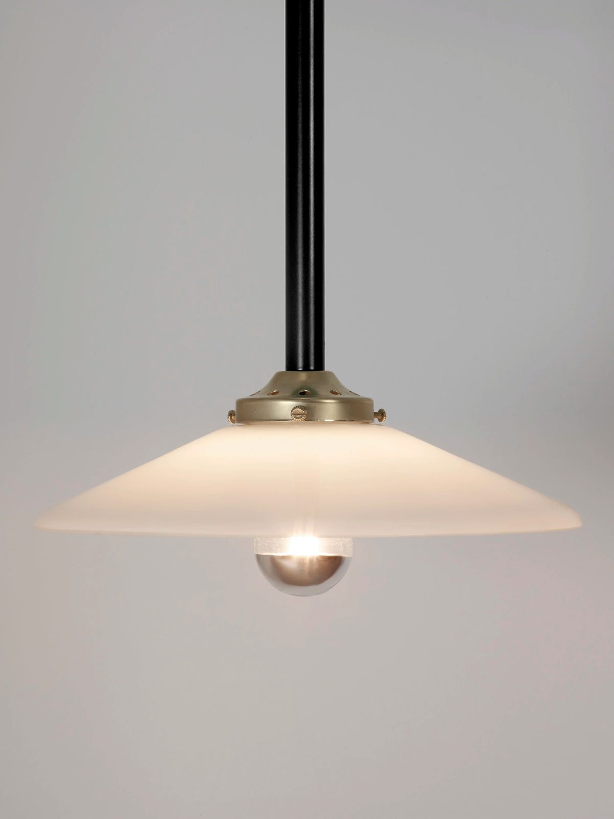 Valerie Objects – Hanging Lamp n°2 Black