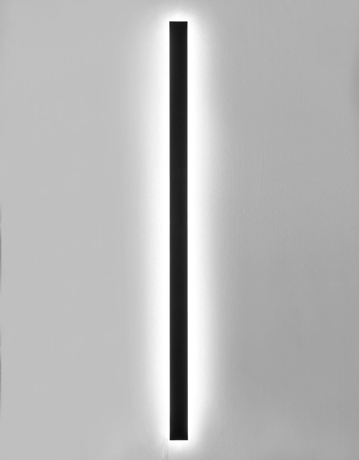 Valerie Objects – Wall Lamp Black Tramonto 03