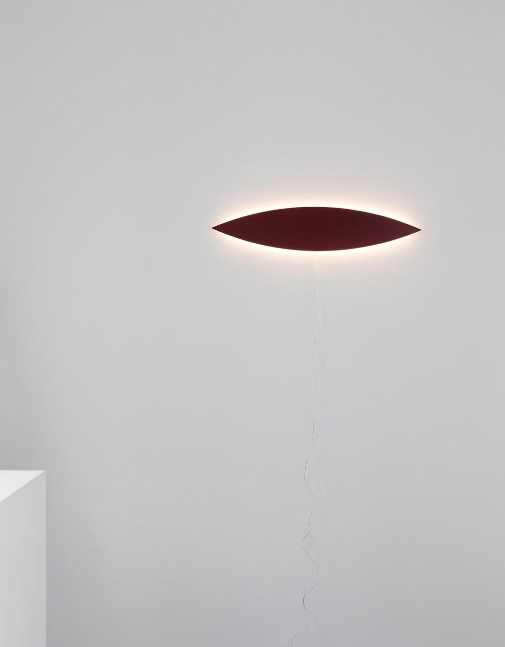 Valerie Objects – Wall Lamp Red Tramonto 04