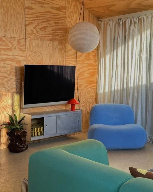 UTIL – Plié Wall Unit 2 Door
