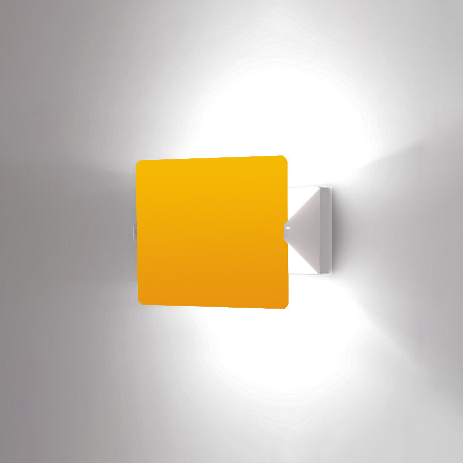 Nemo | Applique A Volet Pivotant LED Yellow