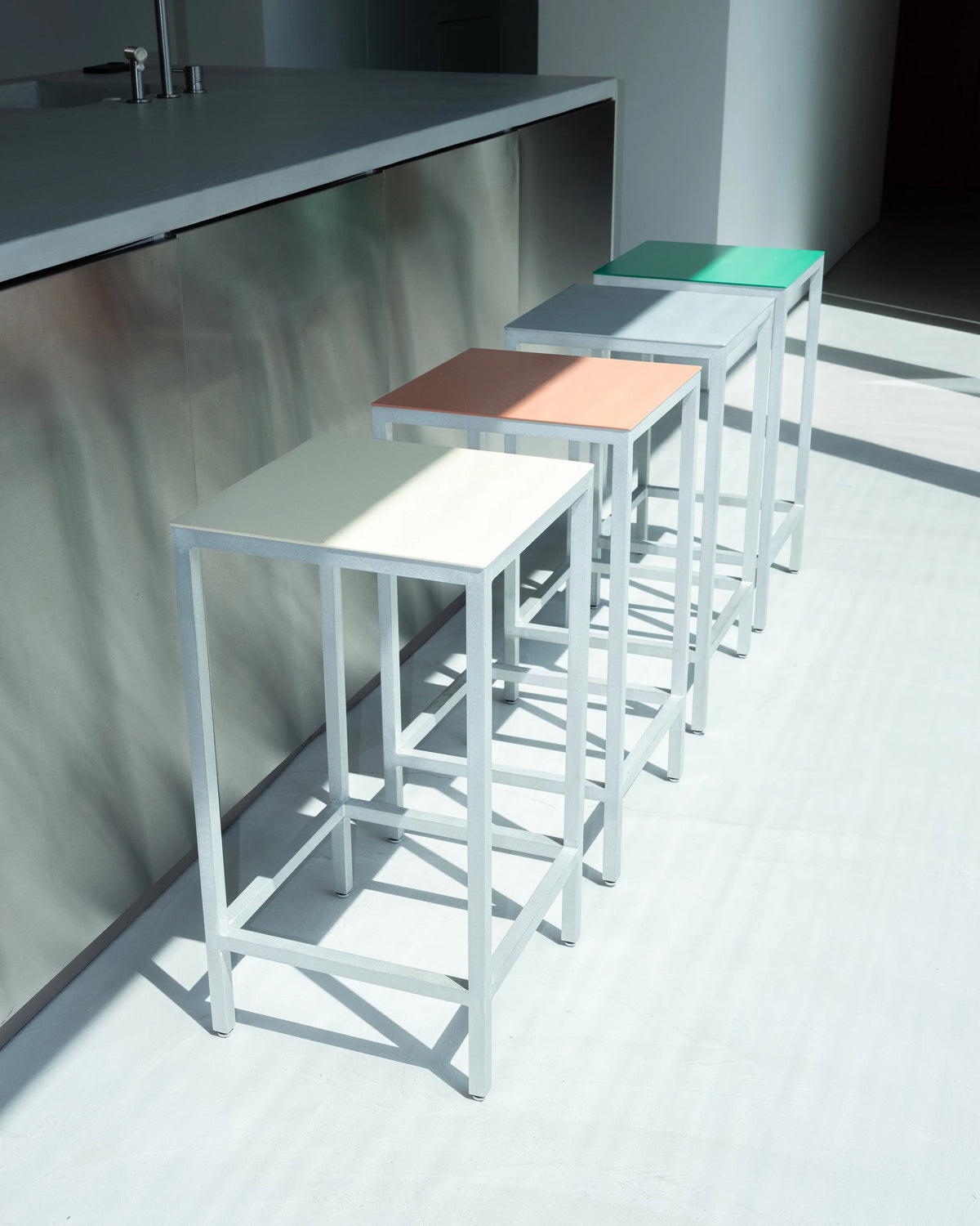 Valerie Objects – Bar Stool M Alu