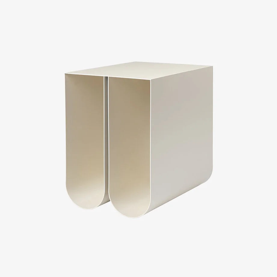 Kristina Dam | Curved Side Table White
