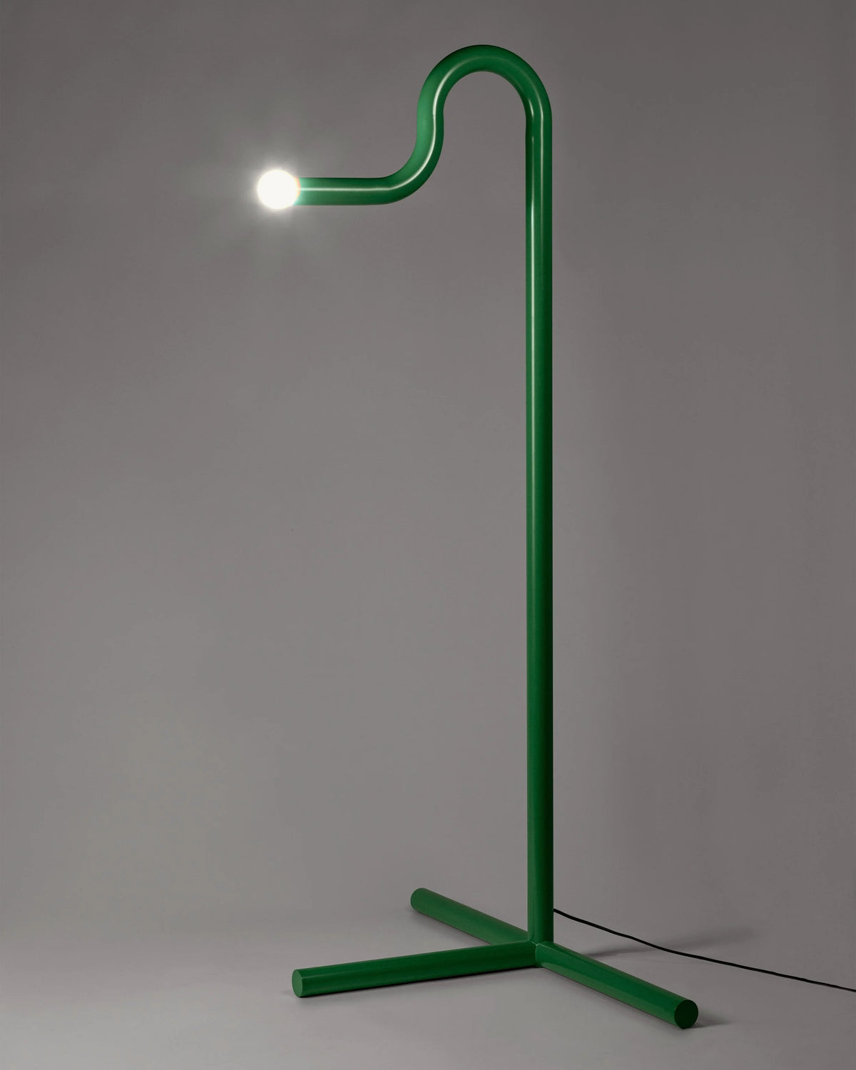 Valerie Objects – Floor Lamp Green La Uno Verde