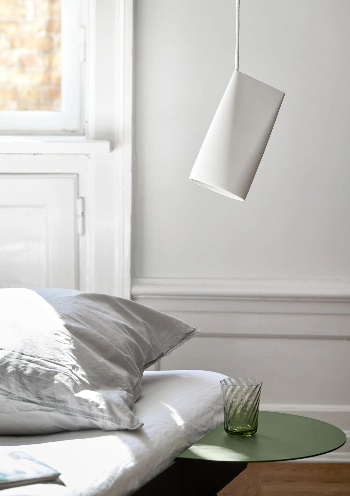 MOEBE – Bed 90 cm