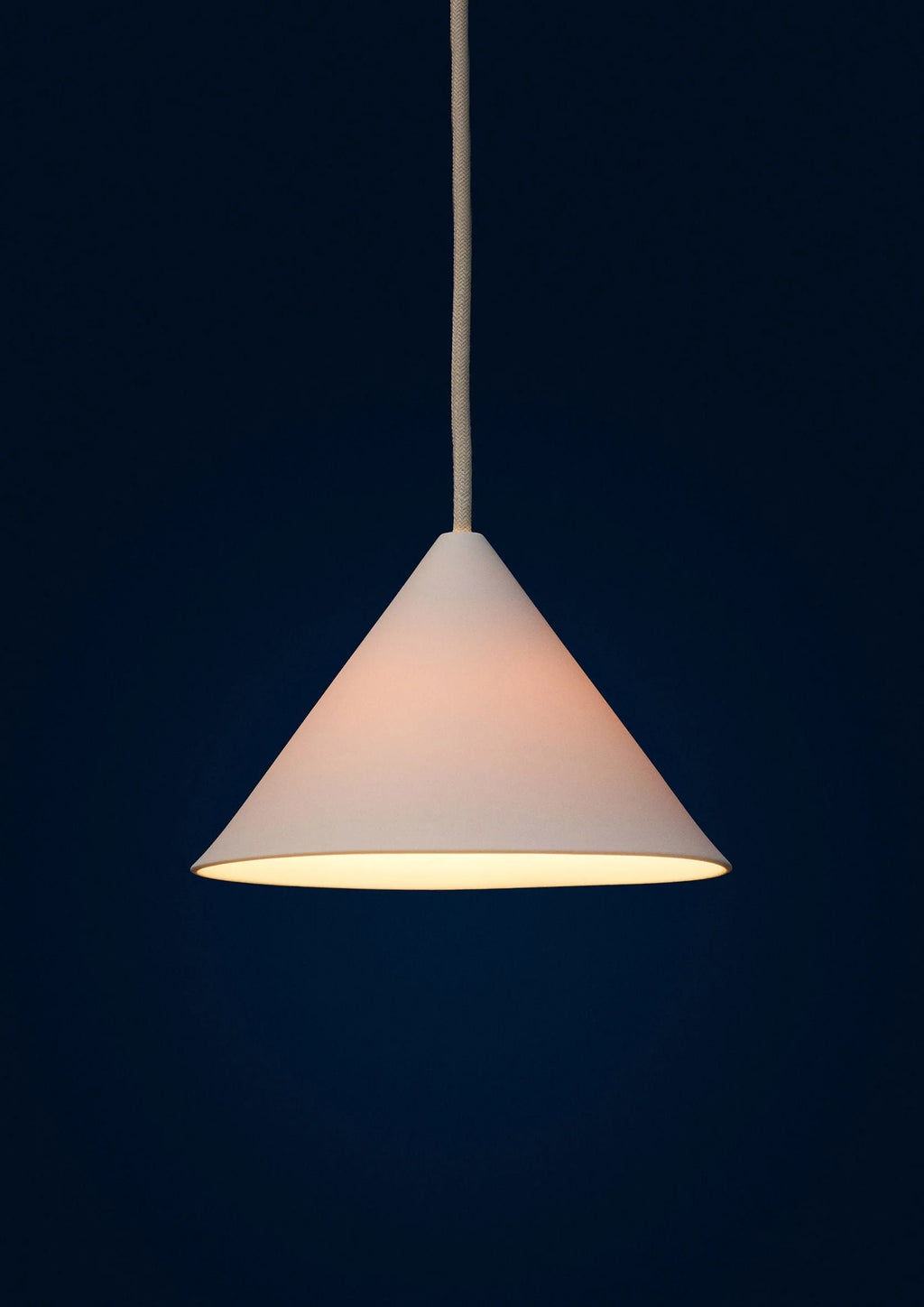 MOEBE – Ceramic Cone Pendant