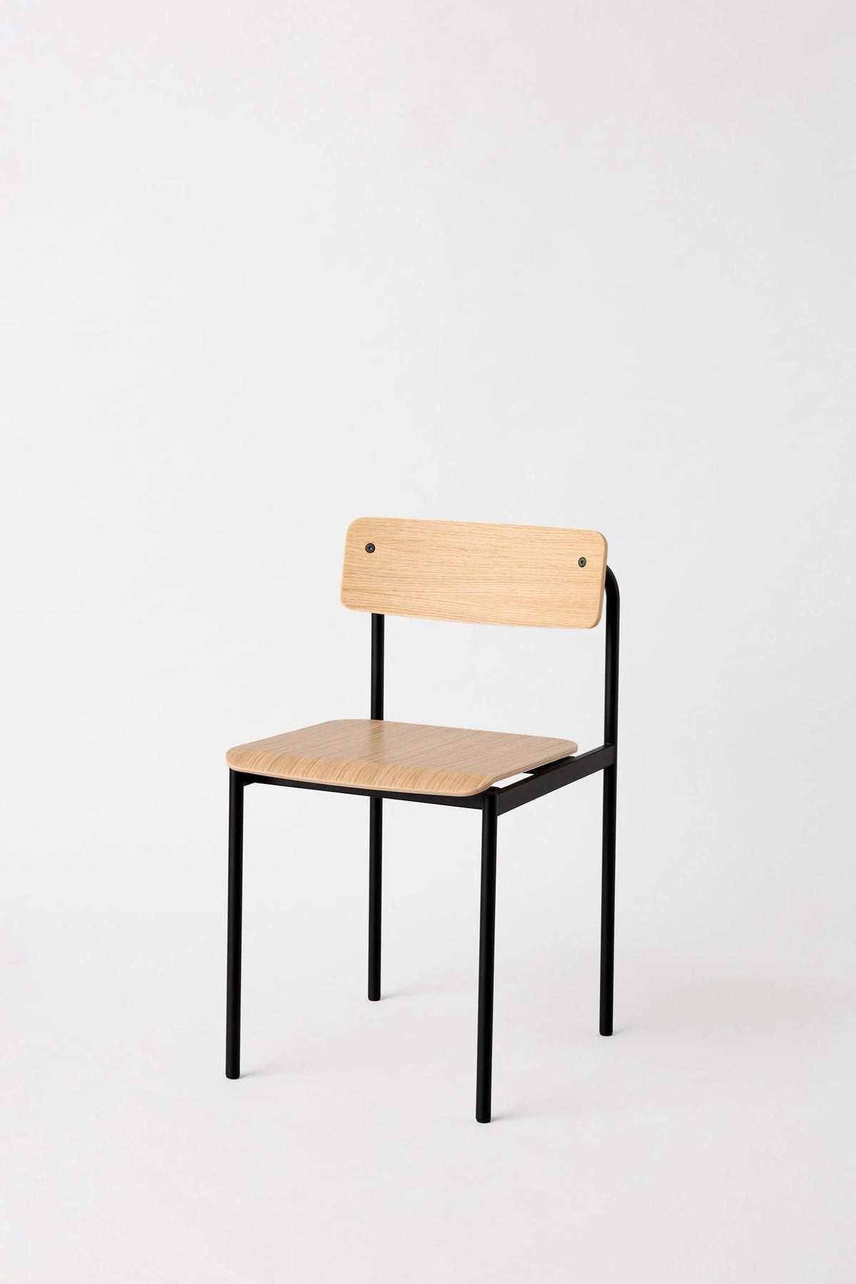 MOEBE – Offset Chair