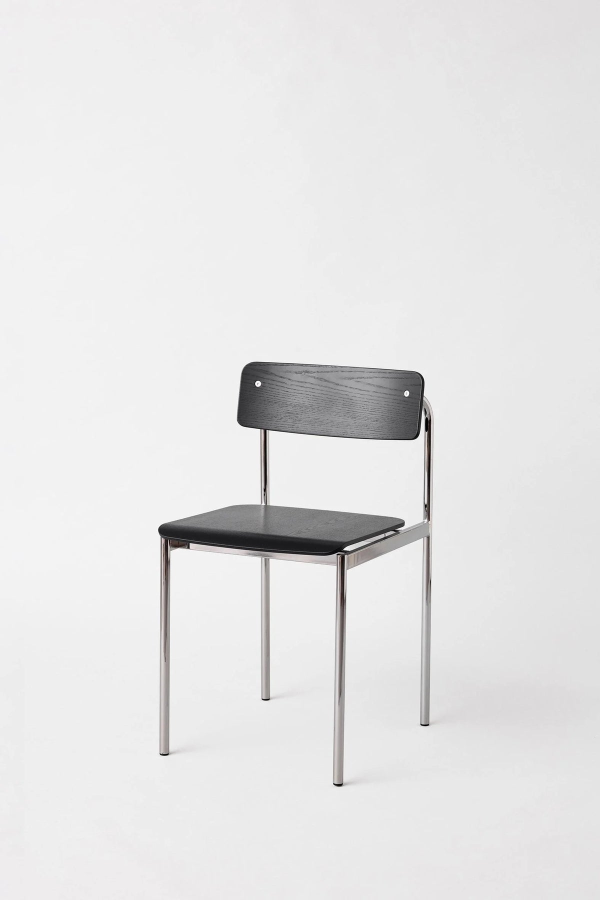 MOEBE – Offset Chair