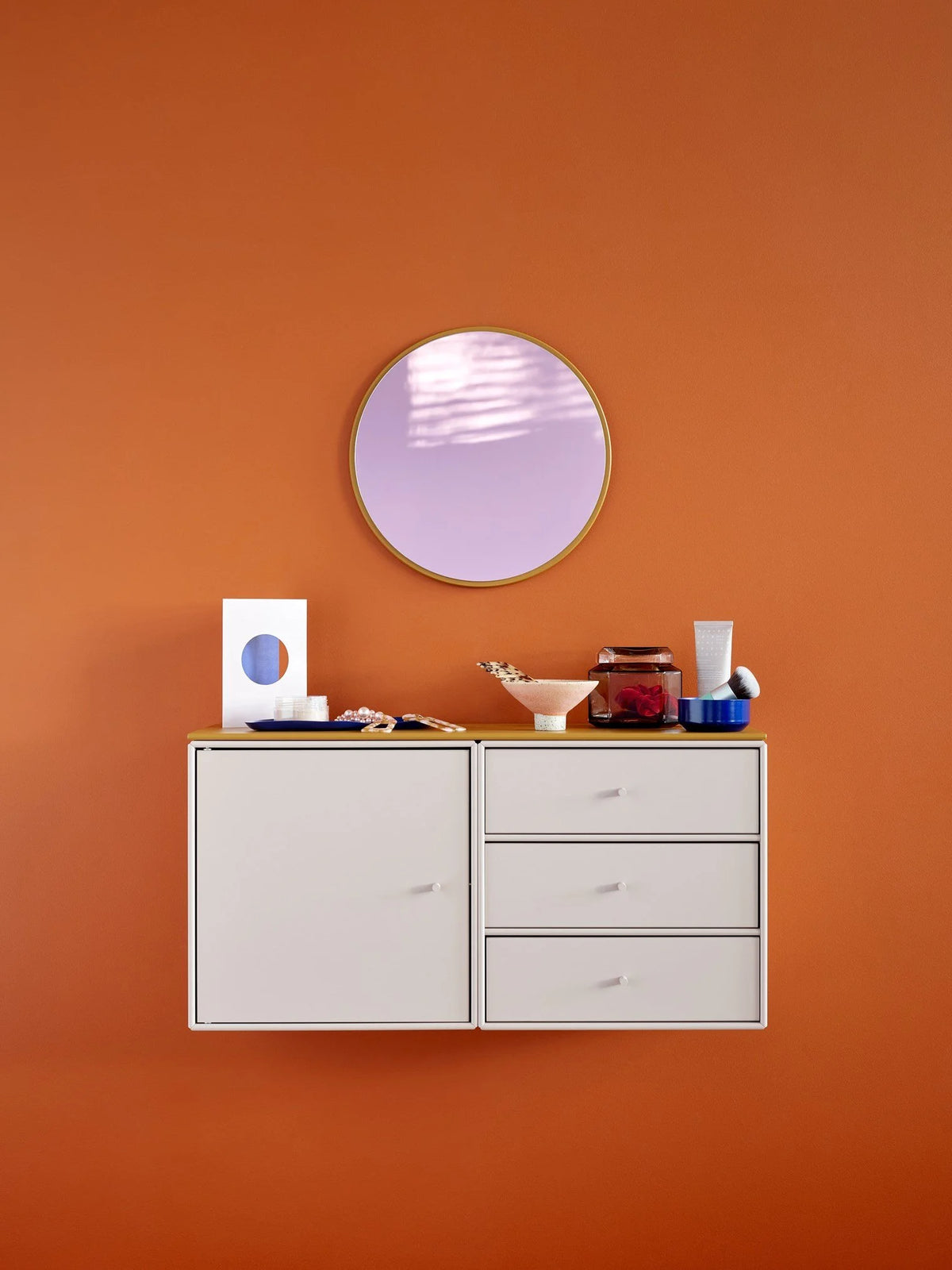 Montana – Colour Frame Mirror – Mini MCI