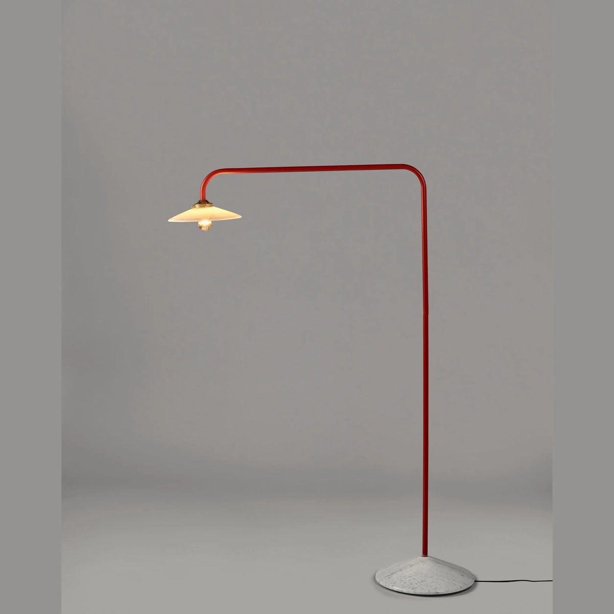 Valerie Objects – Standing Lamp Marble N°1 Red