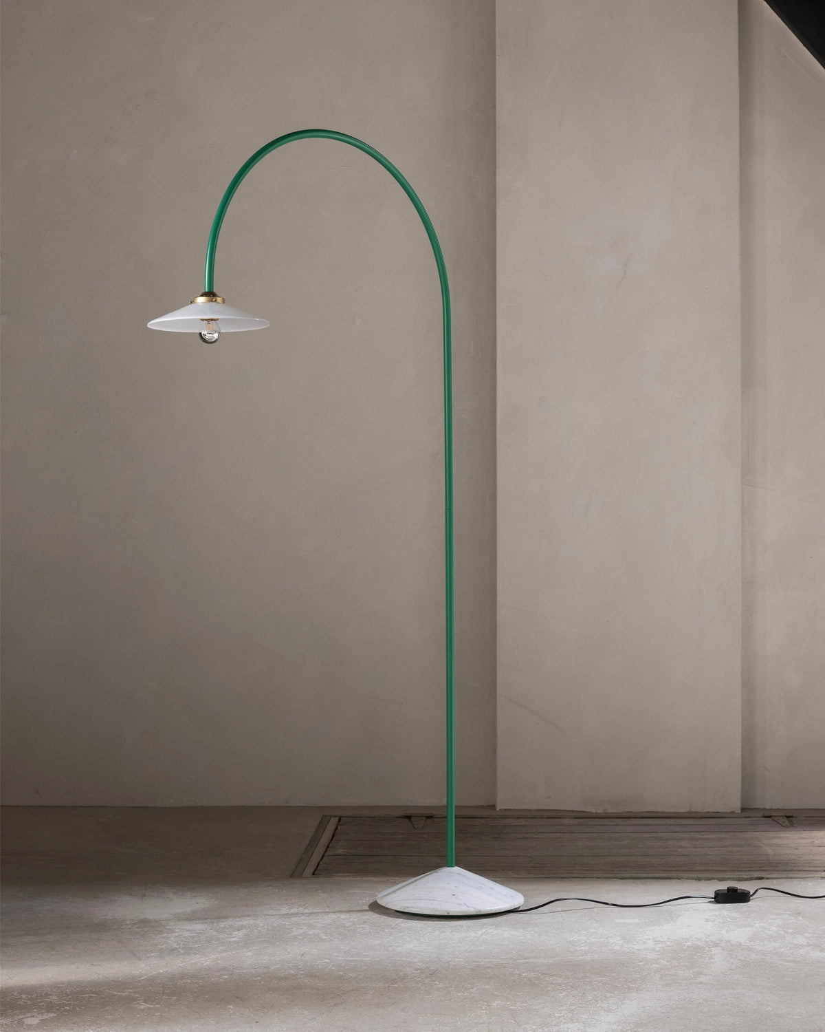 Valerie Objects – Standing Lamp Marble N°2 Green