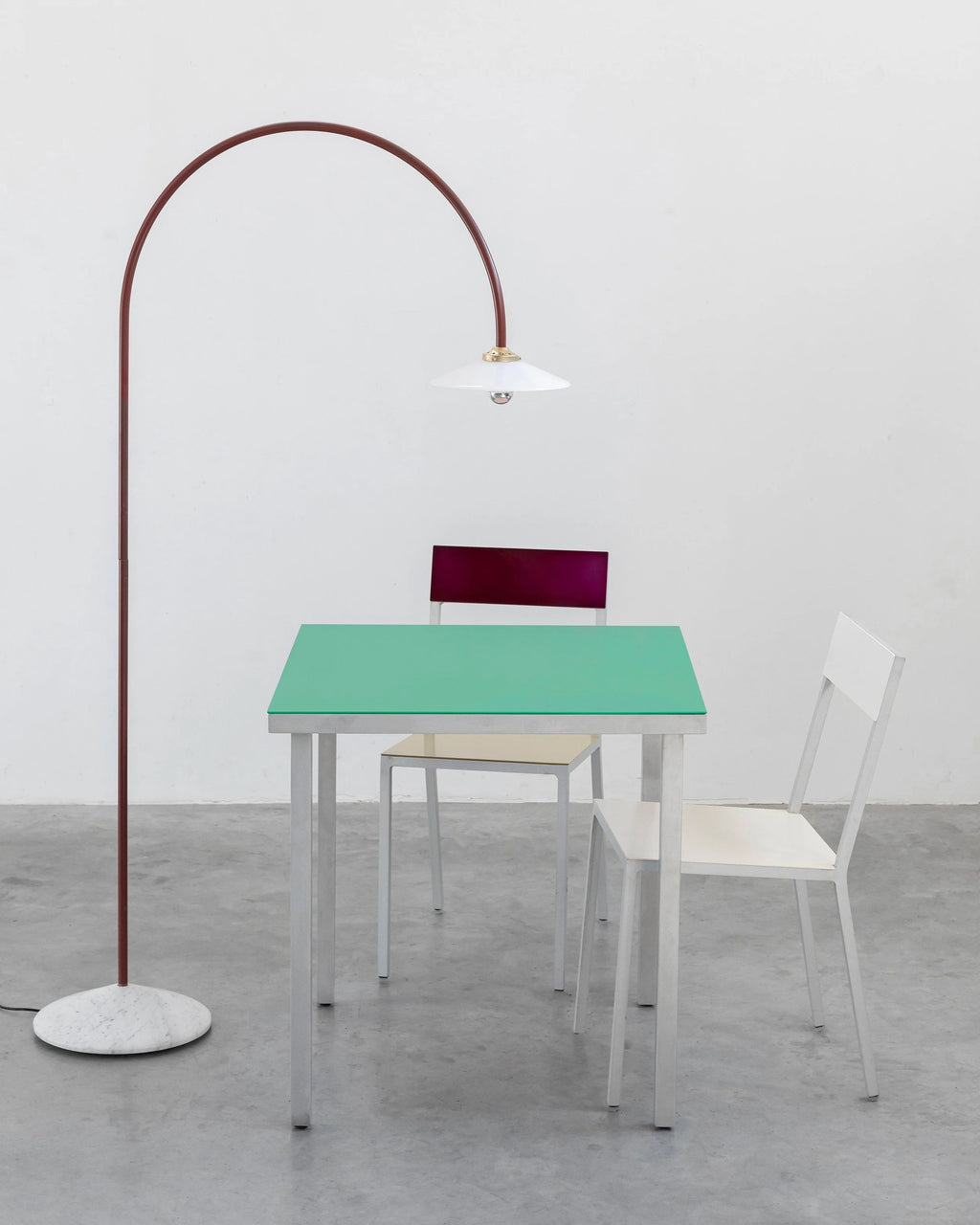 Valerie Objects – Standing Lamp Marble N°2 Menie Red