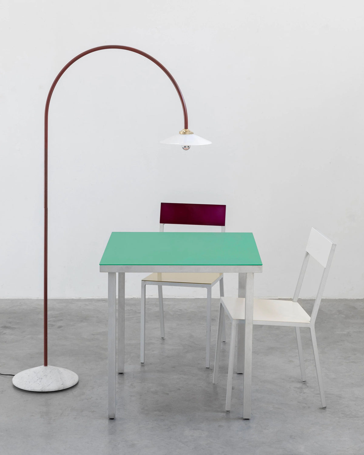 Valerie Objects – Standing Lamp Marble N°2 Menie Red
