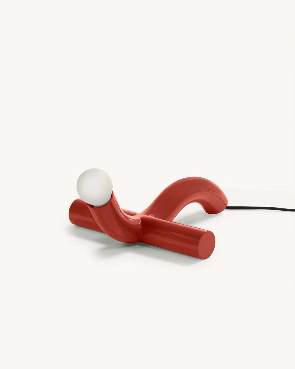 Valerie Objects – Table Lamp Red La Due Rossa