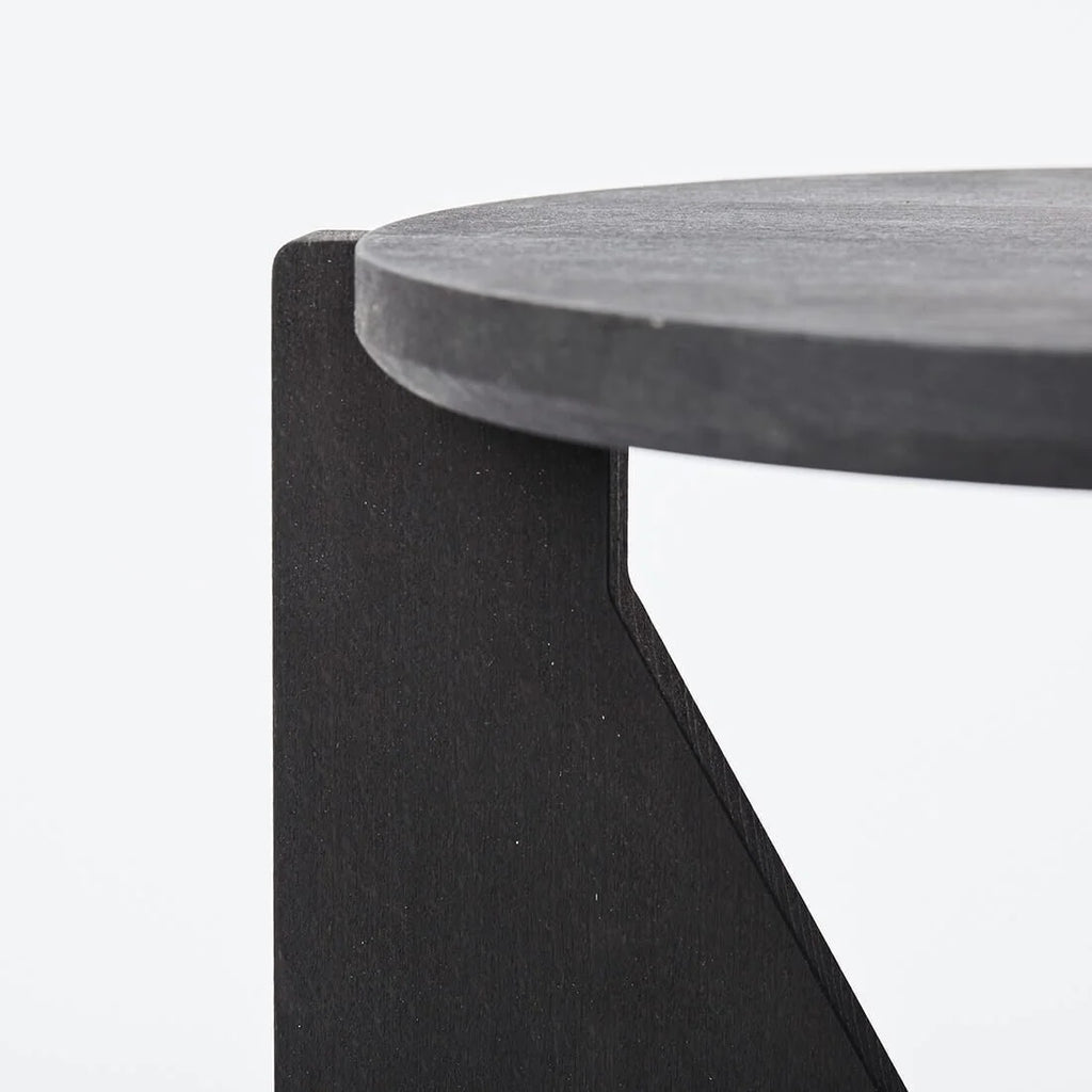 Kristina Dam – Table - Black