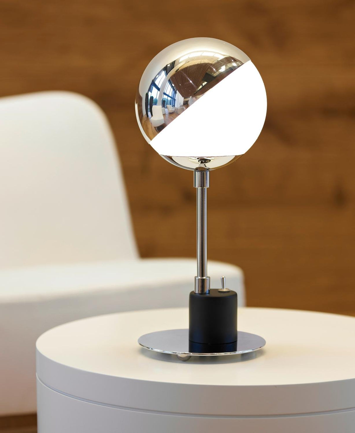 Tecnolumen – Bauhaus Table Lamp – SF 28